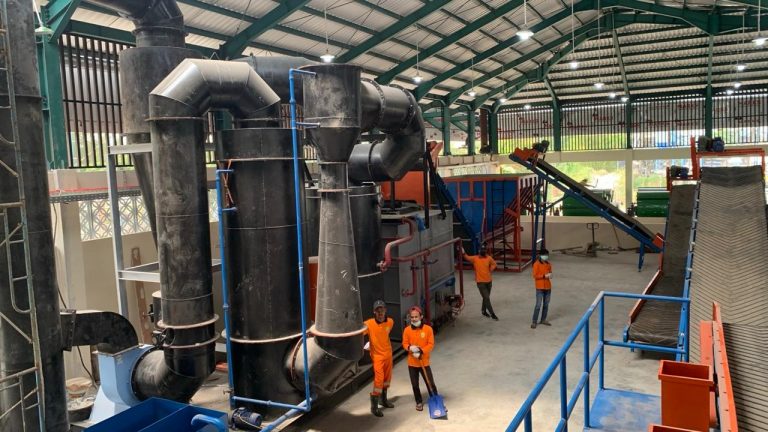 TPST MODALAN DAN TPST ARGODADI AKAN BEROPERASI AKHIR SEPTEMBER, DIHARAPKAN DAPAT ATASI PERMASALAHAN SAMPAH DI BANTUL