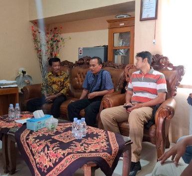 APDESI Bantul Ajak Para Lurah Untuk Tidak Memanfaatkan Jabatan Untuk Kepentingan Pribadi APDESI Bantul Ajak Para Lurah Untuk Tidak Memanfaatkan Jabatan Untuk Kepentingan Pribadi