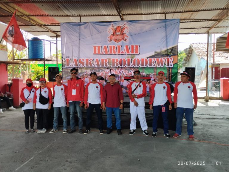 Laskar Bolodewe bersedia untuk selalu tertib berlalu lintas saat akan melaksanakan suatu kegiatan dari Laskar maupun kegiatan partai Laskar Bolodewe bersedia untuk selalu tertib berlalu lintas saat akan melaksanakan suatu kegiatan dari Laskar maupun kegiatan partai